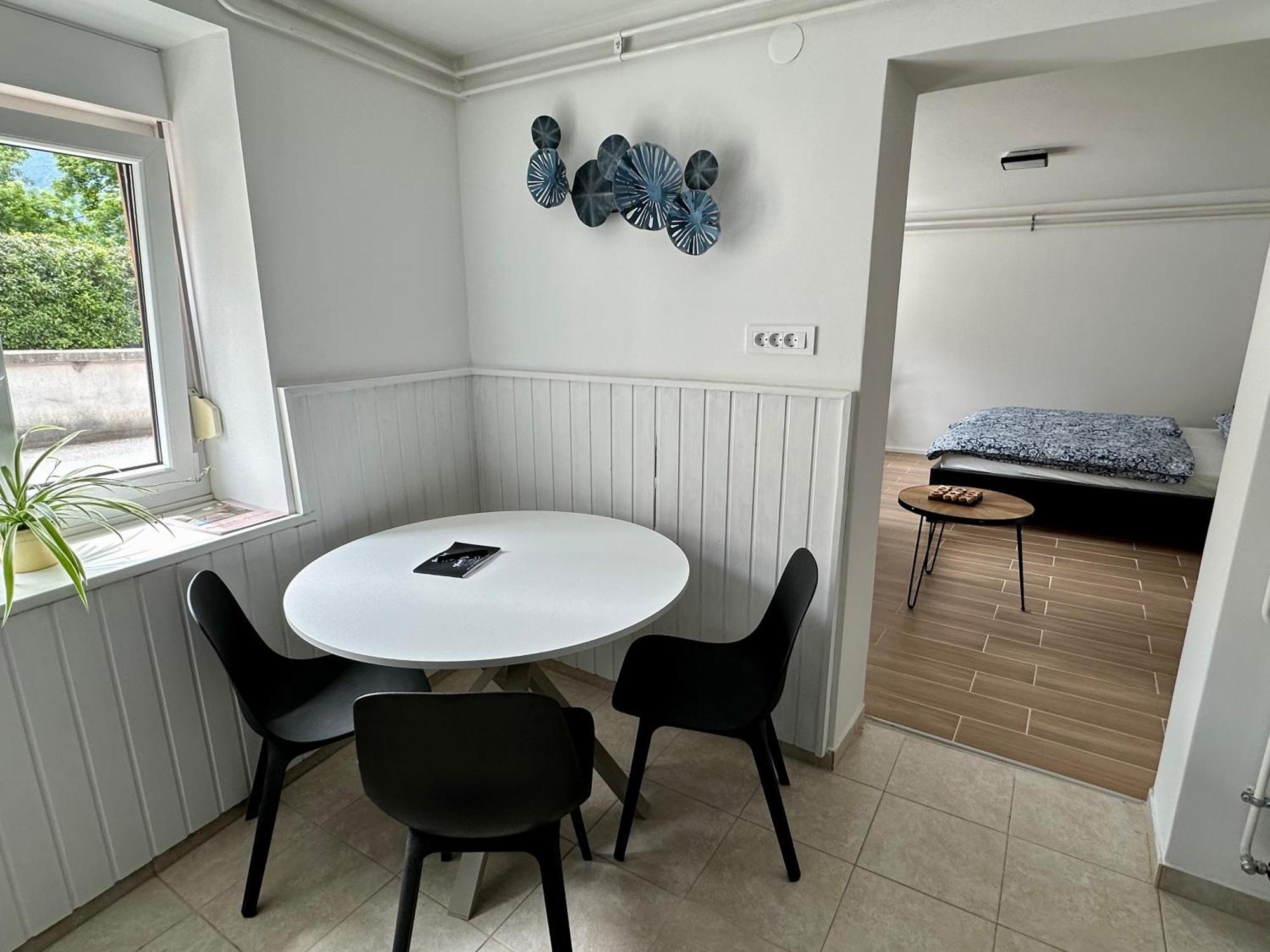 Alpine Echo Apartments Bovec Zimmer foto